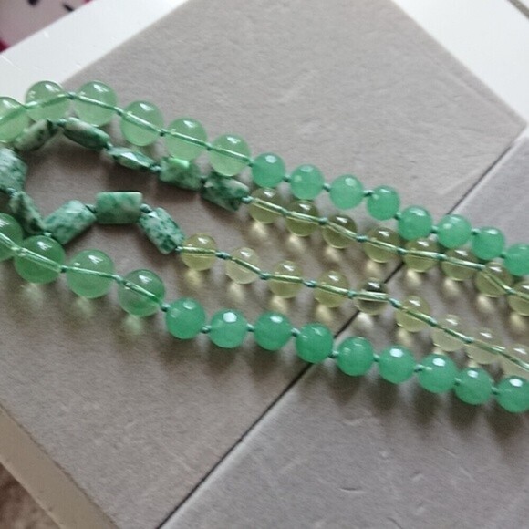 Banana republic double layer green & gold bold statement necklace - Picture 8 of 13